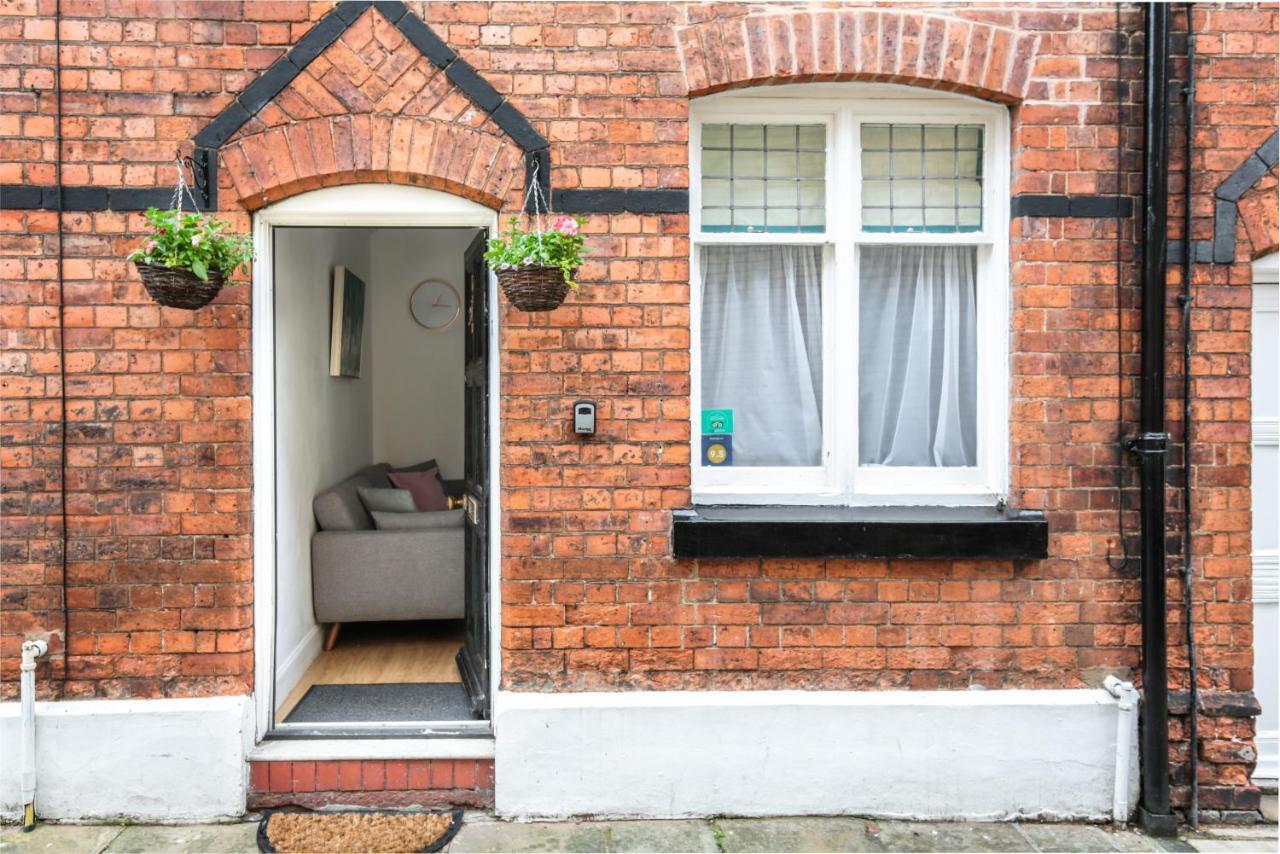 Beautiful City Centre Cottage - Within City Walls Chester Dış mekan fotoğraf